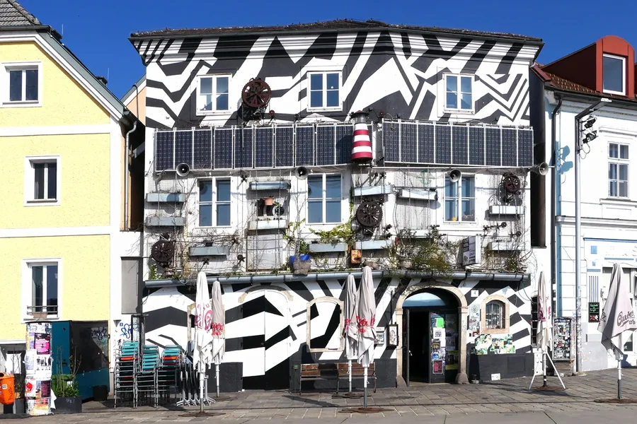 KünstlerhausUrfahrbArsElectronicaV5.webp KünstlerhausUrfahrbArsElectronicaV5.webp