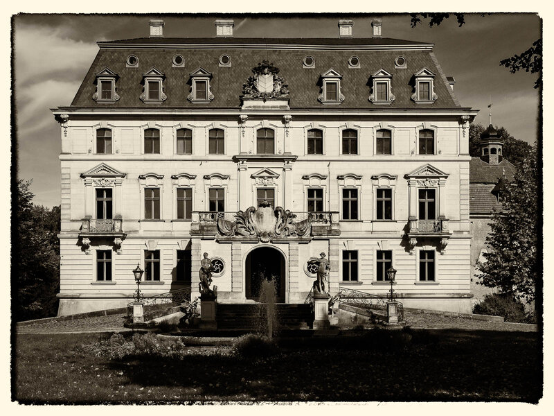 Schloß Altdöbern.jpg