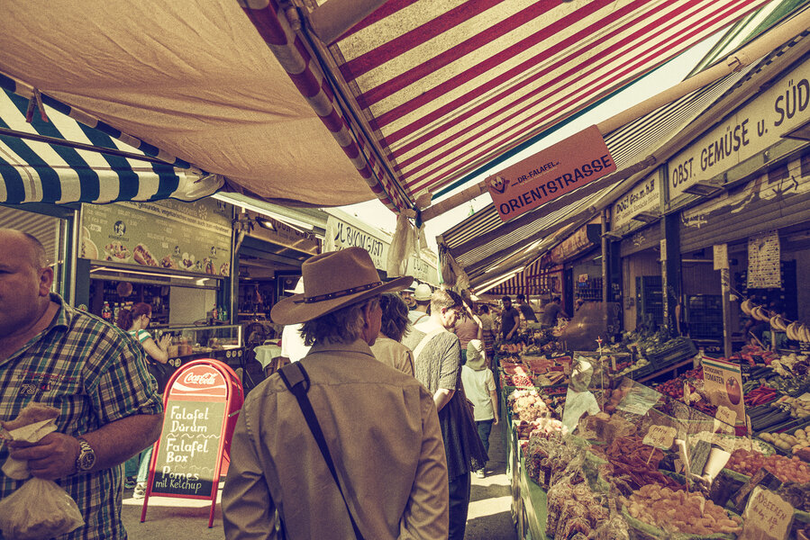Naschmarkt Wien.jpg