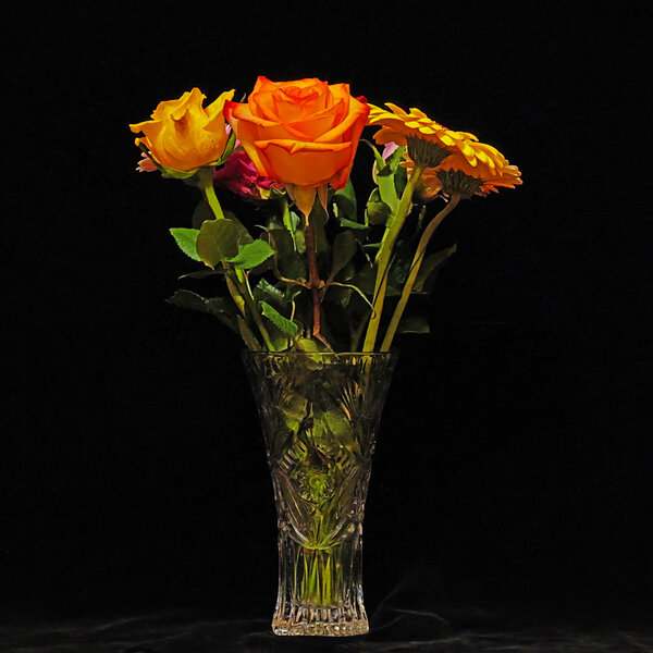 BlumenreigeninGlasvaseSL32490FINFINFINQUADRAT.jpg