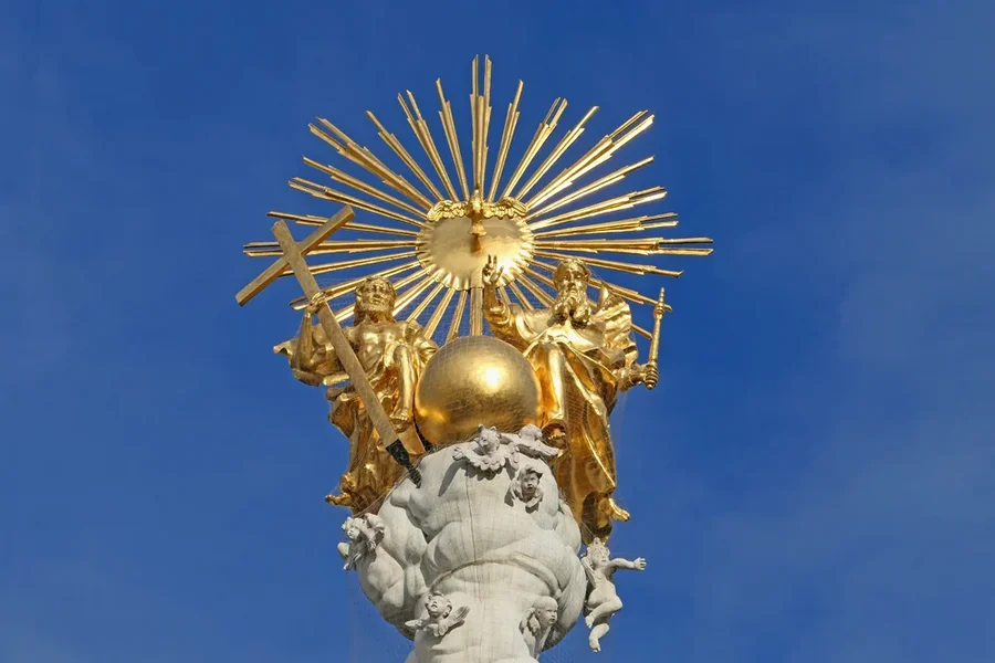 DreifaltigkeitssäuleOberteilV5.webp