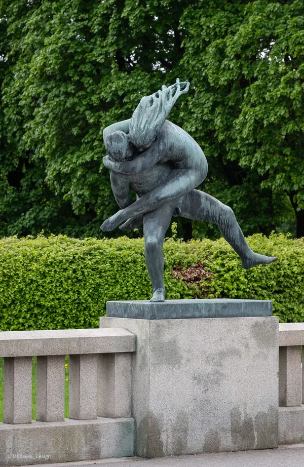NZ8_2687a.webp