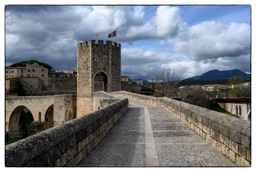 3 Besalu, Spanien.jpg