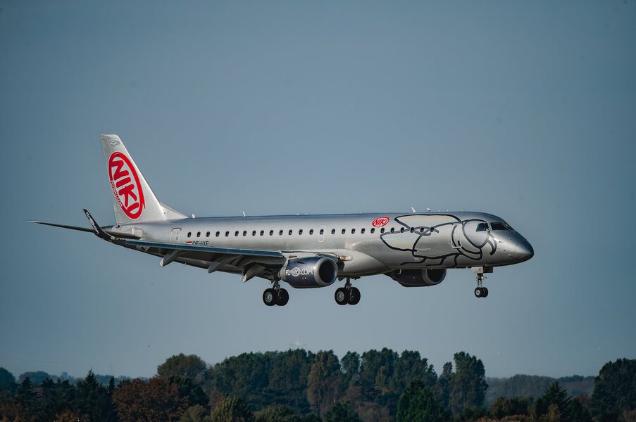 Flughafen Düsseldorf 12.10.14-196_DxO-Bearbeitet.jpg