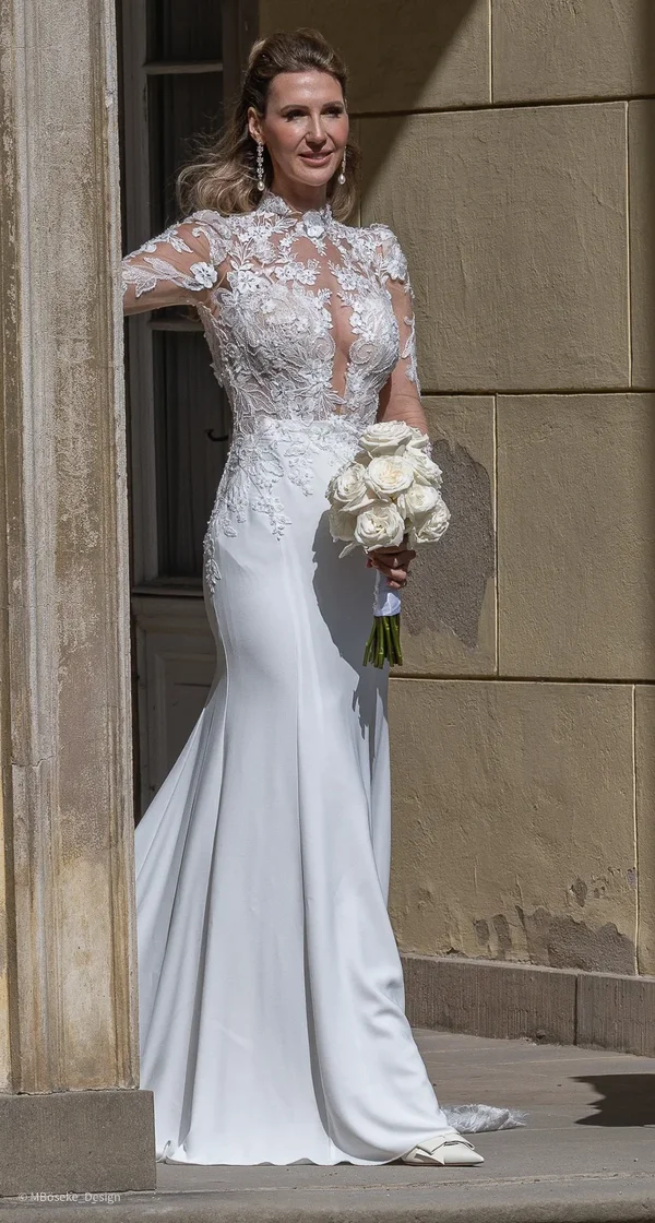 NZ8_2995a.webp