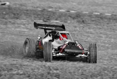 black&white_small.jpg