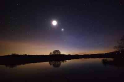 hintergrund_1200.jpg hintergrund_1200.jpg