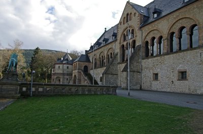comp_Kaiserpfalz (8).jpg