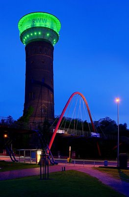 IMGP8844and9PF.jpg IMGP8844and9PF.jpg