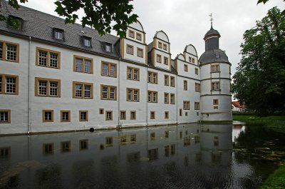 comp_Schloss Neuhaus (4).JPG