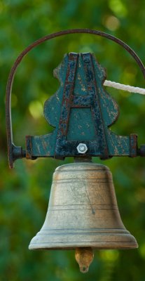 Glocke zu unserem Paradies.jpg