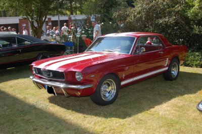 schönes auto 2.jpg schönes auto 2.jpg