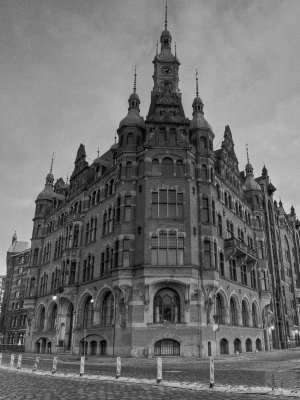 Speicherstadt HDR 4-Bearbeitet.jpg