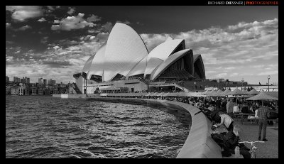 SydneyOperaHouse04.jpg