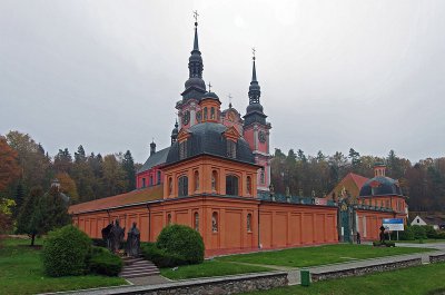 comp_5.3 Wallfahrtskirche Heilige Linde (1) .jpg