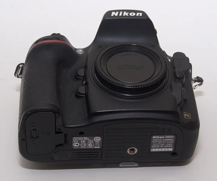 D800E 003.webp